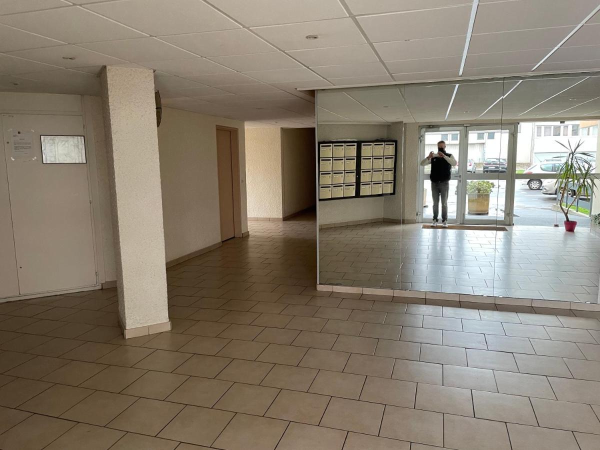 Le Petit Manhattan - Appartement Prive De 45 M2 - 2 A 4 Personnes - Parking Prive Metz Bagian luar foto