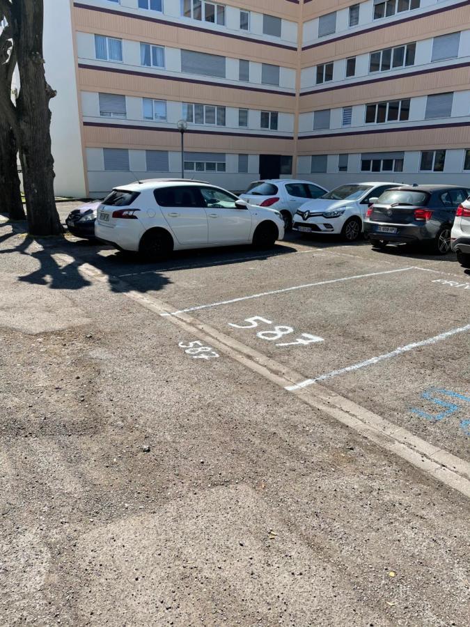 Le Petit Manhattan - Appartement Prive De 45 M2 - 2 A 4 Personnes - Parking Prive Metz Bagian luar foto